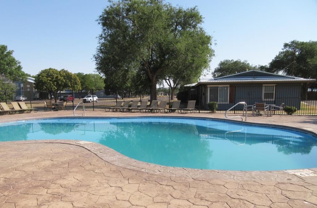 Boston Creek in Lubbock, TX - Foto de edificio