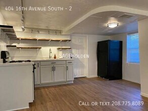 404 16th Ave S in Nampa, ID - Building Photo - Building Photo