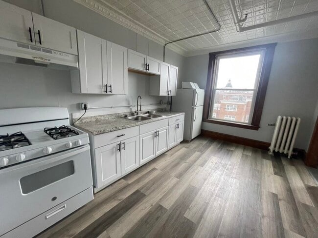 41-43 Central St in Haverhill, NH - Building Photo - Building Photo