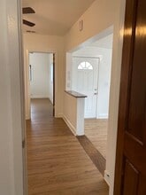 320 San Antonio Ave in San Bruno, CA - Building Photo - Building Photo