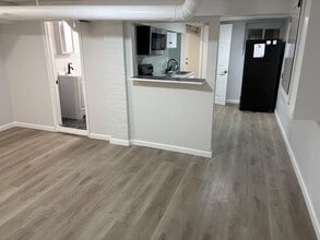 327 Dover St in Bridgeport, CT - Building Photo - Building Photo