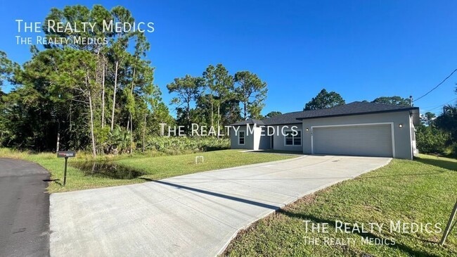 property at 1063 Pappas Rd SE