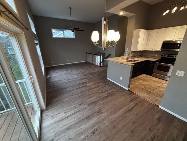 property at 2241 Saint Johns Pl