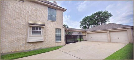 12906 Silent Shore in Houston, TX - Building Photo - Building Photo