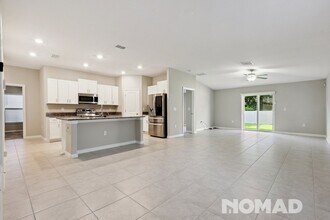 1969 Fan Aloe Wy in Ruskin, FL - Building Photo - Building Photo