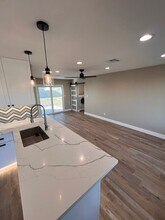 1615 W Taro Ln in Phoenix, AZ - Building Photo - Building Photo