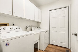 408a Jackson St in Yorkville, IL - Building Photo - Building Photo