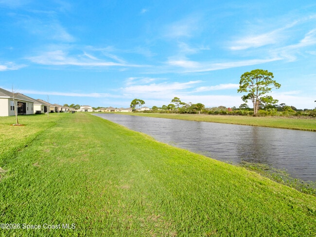 5072 Alabaster Dr in Grant Valkaria, FL - Building Photo - Building Photo