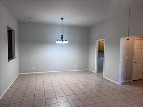 2525 W Oklahoma Ave in Guthrie, OK - Building Photo - Building Photo