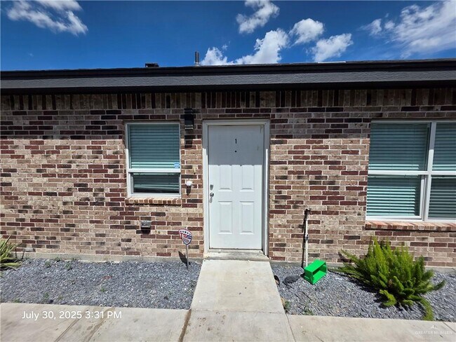 2512 E Israel Ave in Alton, TX - Building Photo - Building Photo