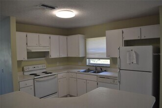 5 White Wing Pl in Palm Coast, FL - Building Photo - Building Photo