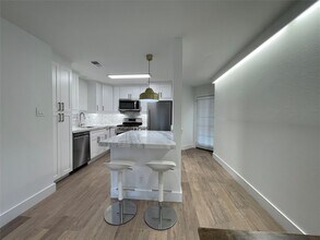 614 Kipling St in Houston, TX - Building Photo - Building Photo