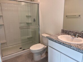 6048 San Rafael Ln in Roseville, CA - Building Photo - Building Photo