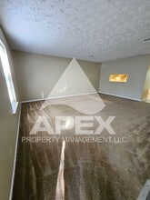 1331 Francis Station Dr in Knoxville, TN - Building Photo - Building Photo