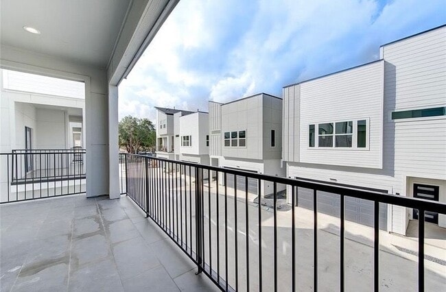 1102 Paul Quinn St in Houston, TX - Building Photo - Building Photo