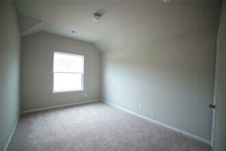 4479 Eveslage Ln in Conroe, TX - Building Photo - Building Photo