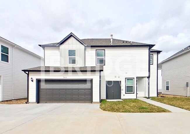 property at 365 Huisache St