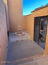 10604 Springwood Dr in El Paso, TX - Building Photo - Building Photo