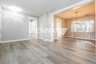 8121 Gilleland Dr in Roseville, CA - Building Photo - Building Photo