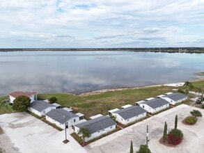 1221 W Pierce St, Unit 1221 in Lake Alfred, FL - Building Photo - Building Photo