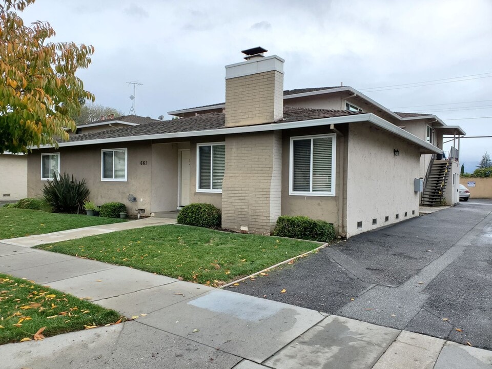 661 Nello Dr in Campbell, CA - Building Photo