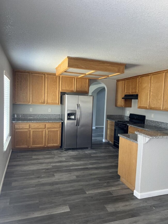 6040 Oleander Ln in Marysville, CA - Building Photo - Building Photo
