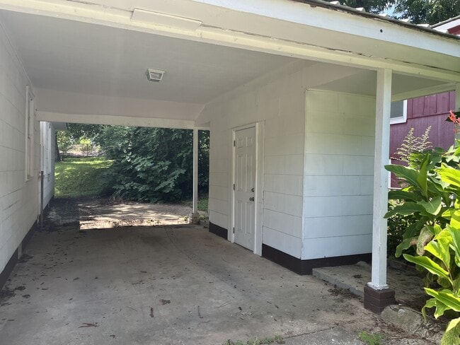 4221 39th Ave N in Birmingham, AL - Building Photo - Building Photo