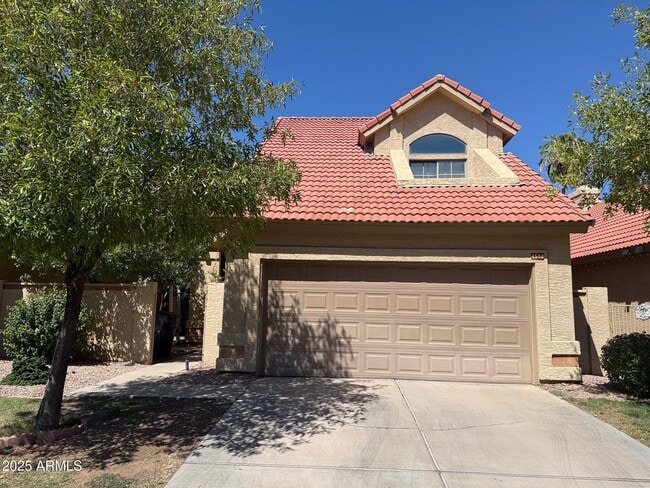 property at 4580 W Ivanhoe St