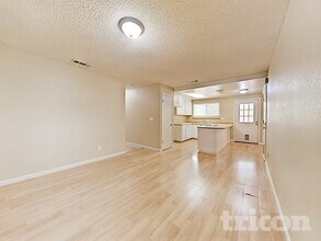 1971 Inglis Way in Roseville, CA - Building Photo - Building Photo