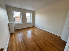 1193 Commonwealth Ave, Unit 7 in Boston, MA - Foto de edificio - Building Photo