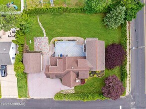 334 Norgrove Pl in Long Branch, NJ - Building Photo - Building Photo