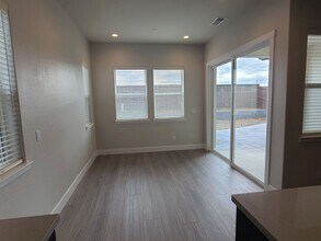 4235 Eagle Vw Wy in Folsom, CA - Building Photo - Building Photo
