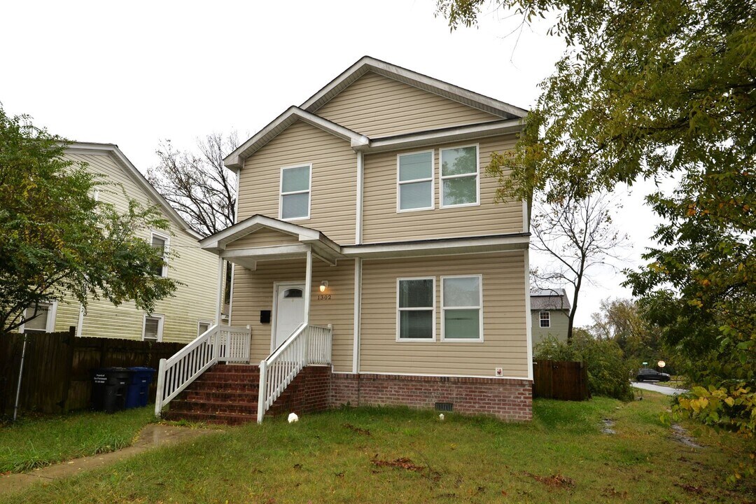 1302 Prentis Ave in Portsmouth, VA - Building Photo