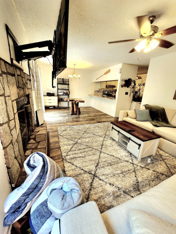 property at 701 Parkway Vista Dr