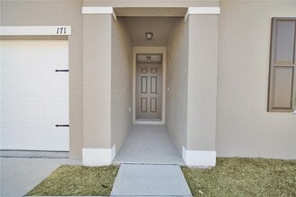 171 Lazy Willow Dr in Davenport, FL - Building Photo - Building Photo