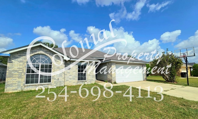 property at 1407 Windsor Cir