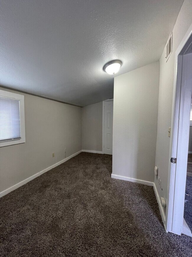 818 N Corona St-Unit -4 in Colorado Springs, CO - Building Photo - Building Photo