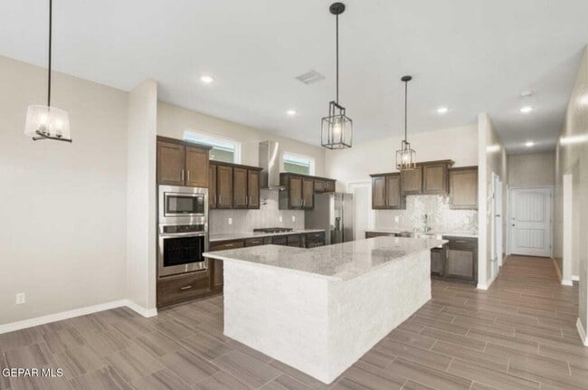 544 La Entrada Cir in Sunland Park, NM - Building Photo - Building Photo