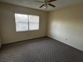 2325 W Pensacola St in Tallahassee, FL - Foto de edificio - Building Photo