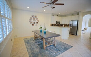 5536 NW 113th Pl in Doral, FL - Building Photo - Building Photo
