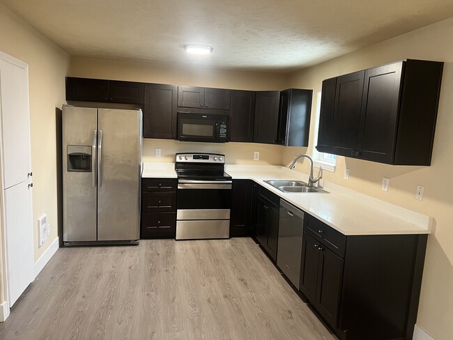 33 E Lacrosse Ave in Spokane, WA - Building Photo - Building Photo