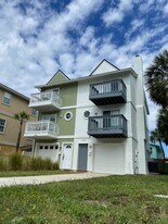183 11th Ave N in Jacksonville Beach, FL - Building Photo