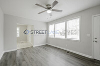 2837 King St photo'