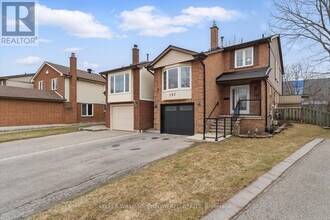 197 Stephen St in Richmond Hill, ON - Building Photo - Building Photo