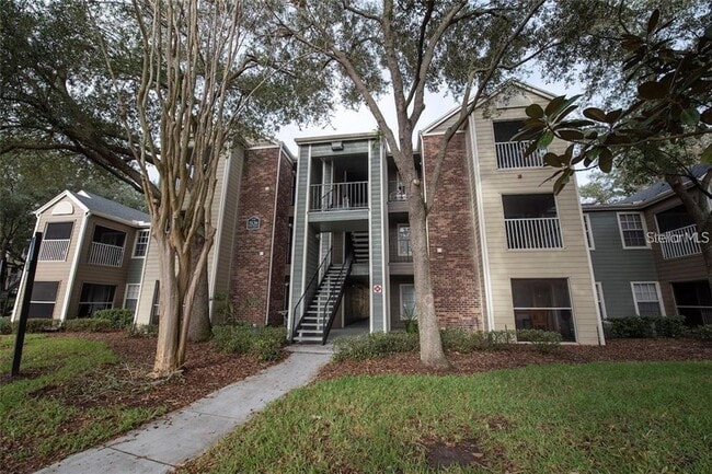 property at 5028 Park Central Dr