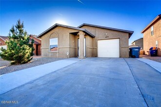 11973 Mesquite Rock Dr in El Paso, TX - Building Photo - Building Photo