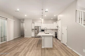 1476 E Shannon St in Gilbert, AZ - Building Photo - Building Photo