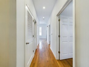 137 Monticello Ave in Jersey City, NJ - Building Photo - Building Photo