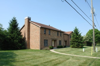 973-999 Proprietors Rd in Columbus, OH - Building Photo - Building Photo