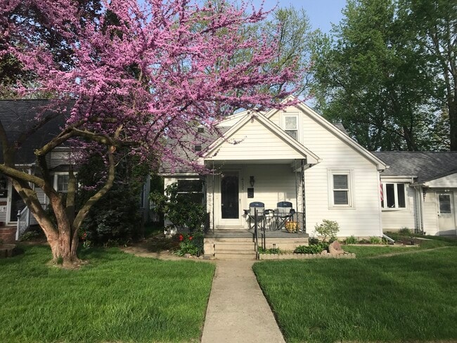 property at 4132 Edgewood St